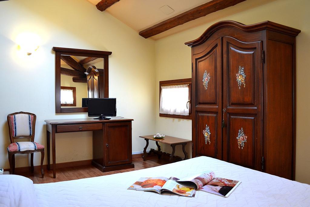 Albergo Minuetto Adria Exterior photo