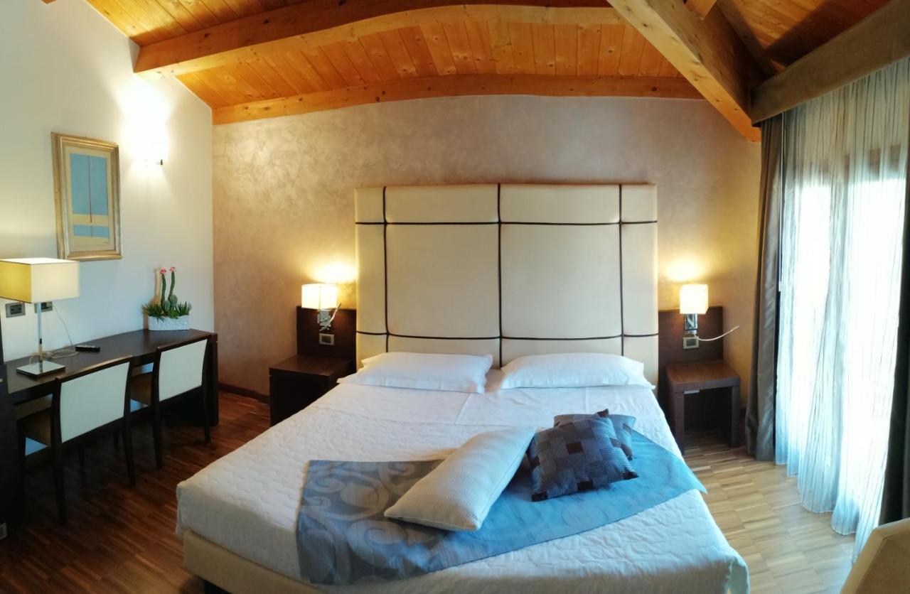 Albergo Minuetto Adria Exterior photo